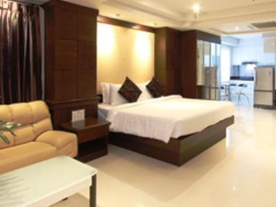 Rayaburi Beach Club Patong Bagian luar foto