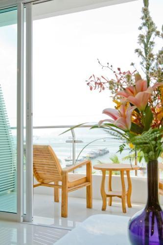 Rayaburi Beach Club Patong Ruang foto